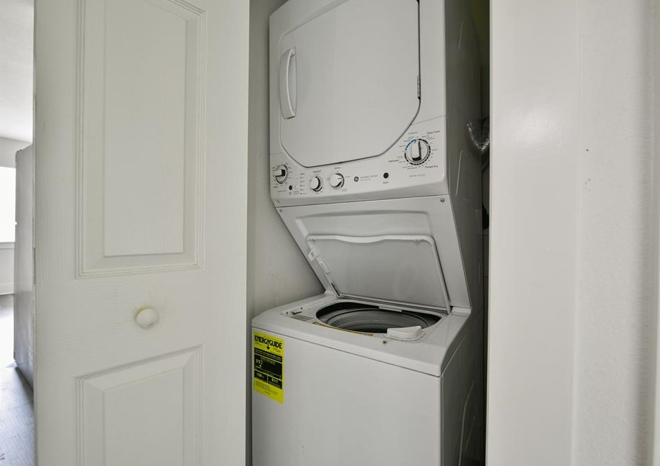 724 39th St, Houston TX 77022-4722 exterior