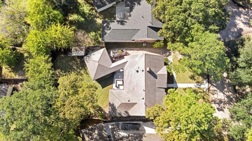 12331 Westmere Dr, Houston TX 77077-3717 exterior