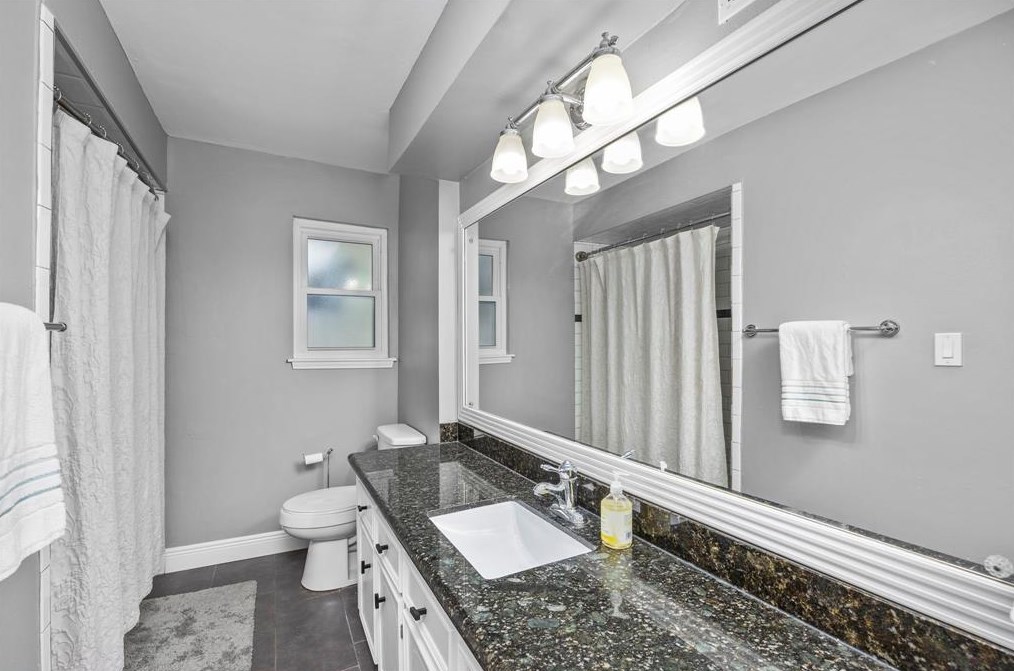 12331 Westmere Dr, Houston TX 77077-3717 exterior