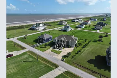 813 Pinata Drive, Crystal Beach, TX 77650 - Photo 39