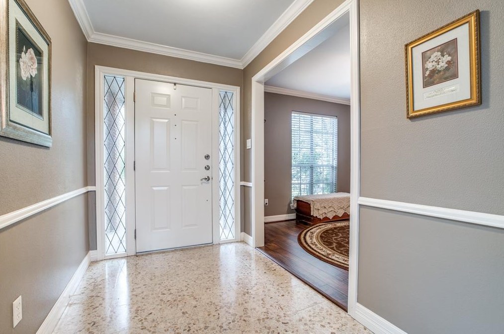 10426 Cypresswood Dr, Houston TX  77070-3345 exterior