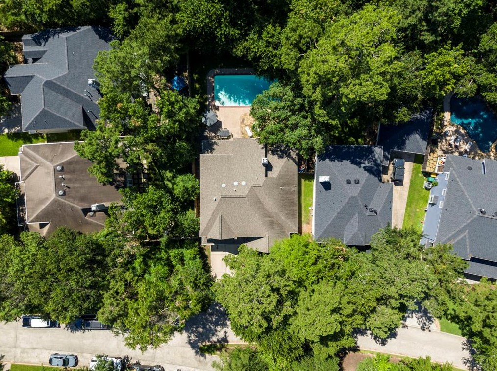 15 Courtland Grn St, Spring TX 77382-5100 exterior