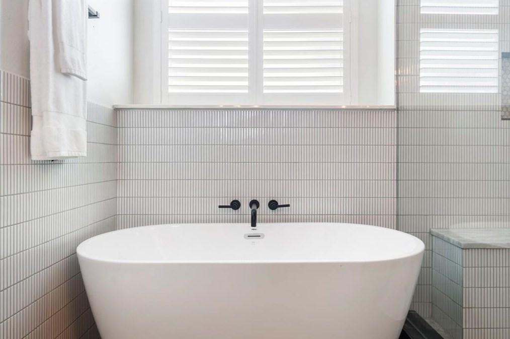 15 Courtland Grn St, Spring TX 77382-5100 exterior