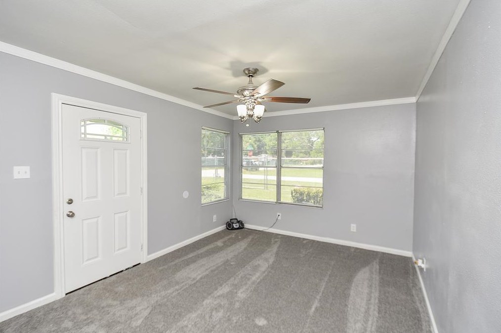 7502 Fawnridge Dr, Houston TX  77028-1318 exterior