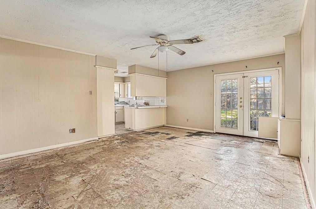 8319 Springtime Ln, Houston TX  77075-4741 exterior