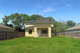 5405 Gold St, Houston, TX 77026 - Photo 1