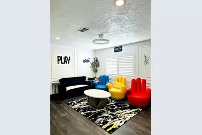 1426 Harbor View Drive, Galveston, TX 77550 - Photo 3