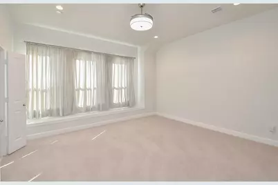 9577 Neuens Road #F, Houston, TX 77080 - Photo 17