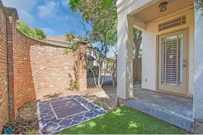 2 Milan Estates, Houston, TX 77056 - Photo 5