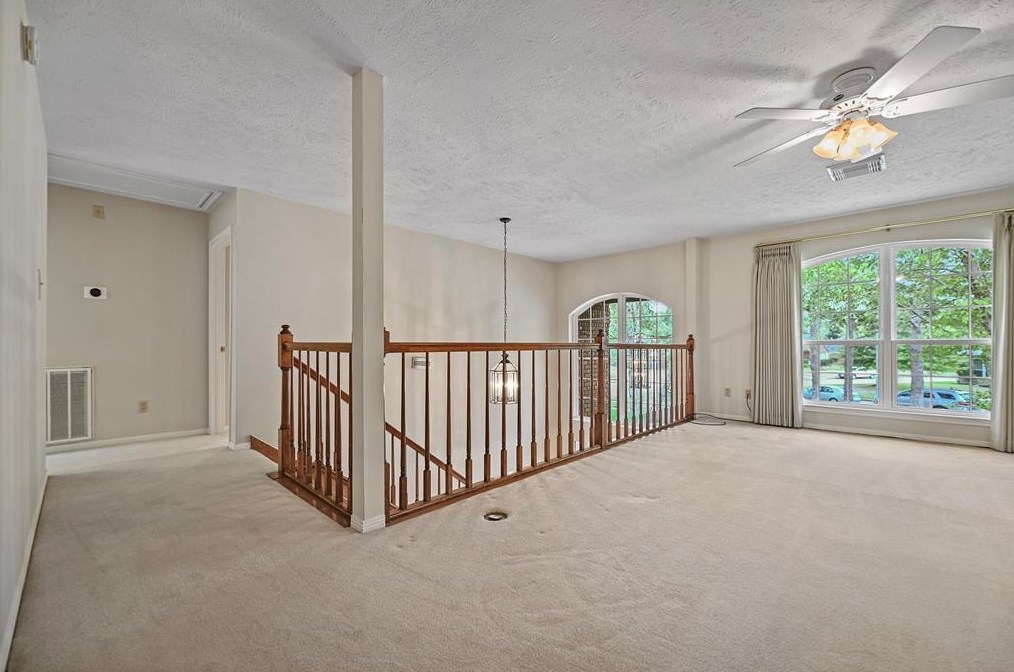 15971 Knl Ldg Dr, Houston TX  77095-1670 exterior