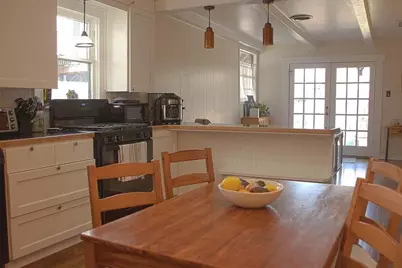 735 E 12th Street, Houston, TX 77008 - Photo 9