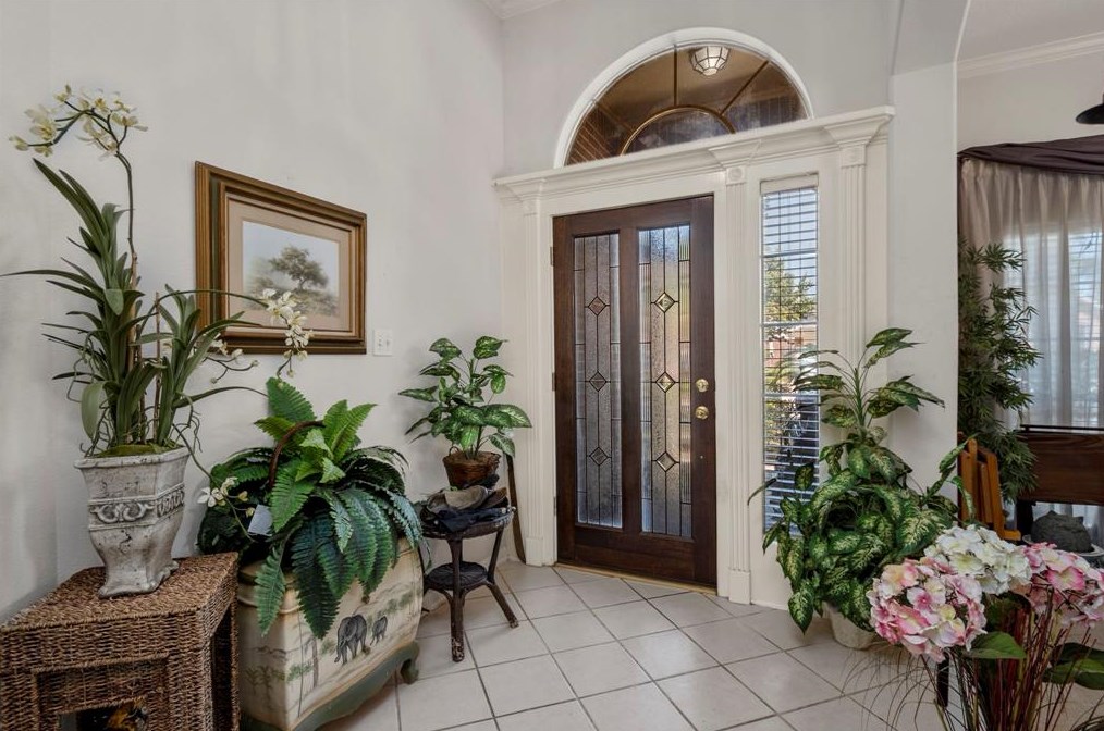 1410 Turnberry Cir, Baytown TX  77523-0727 exterior