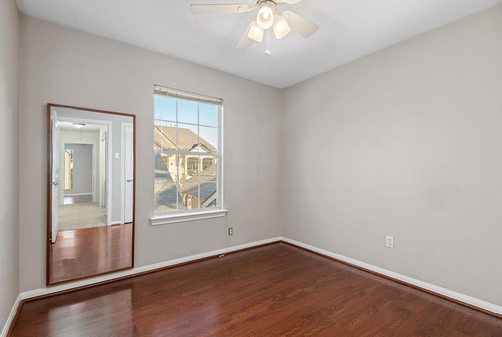 1113 Robin, Houston TX  77019-4612 exterior