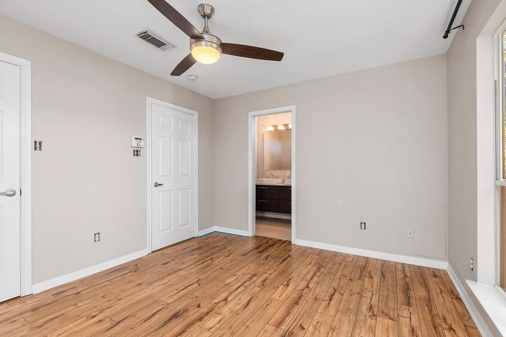 1113 Robin, Houston TX  77019-4612 exterior