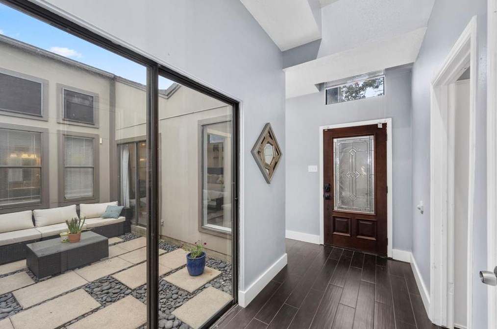 2639 Austins Pl, Sugar Land TX  77478-4332 exterior