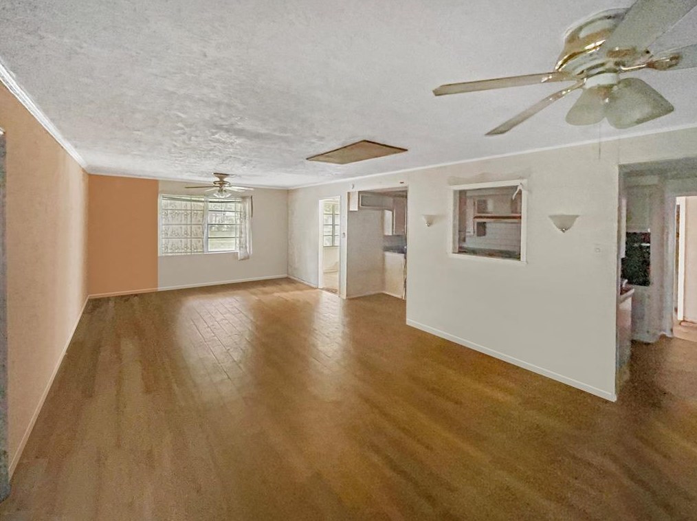 5347 Laurel Crk Way, Houston TX  77017-6252 exterior
