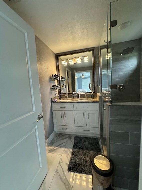 5301 Bennington St, Houston TX  77016-6702 exterior