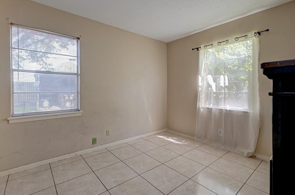 12106 Cedar Gap Ln, Houston TX  77072-4838 exterior
