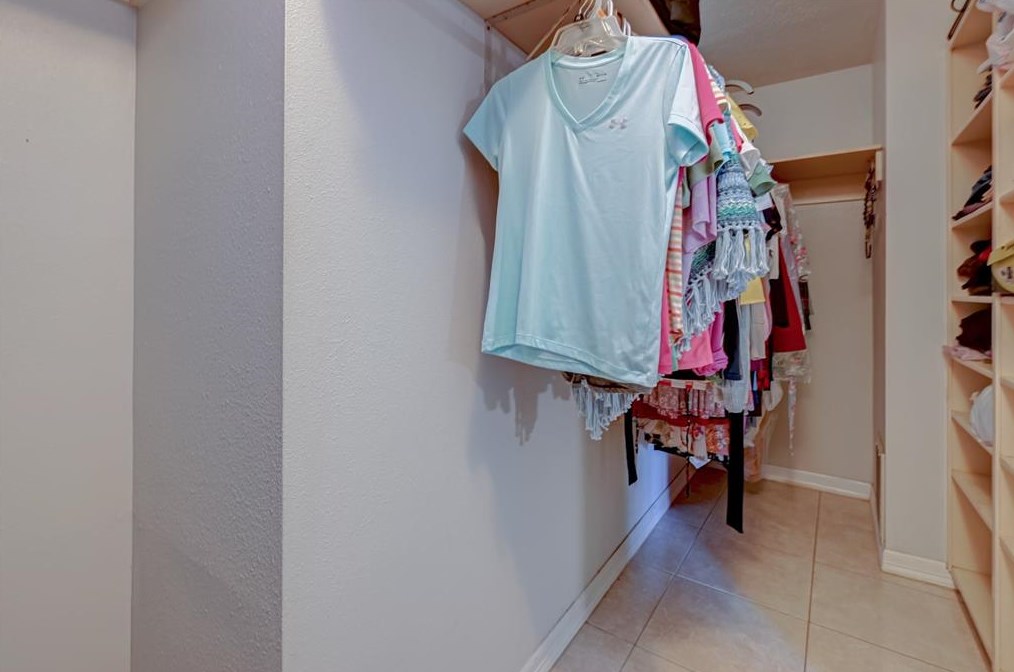 12106 Cedar Gap Ln, Houston TX  77072-4838 exterior