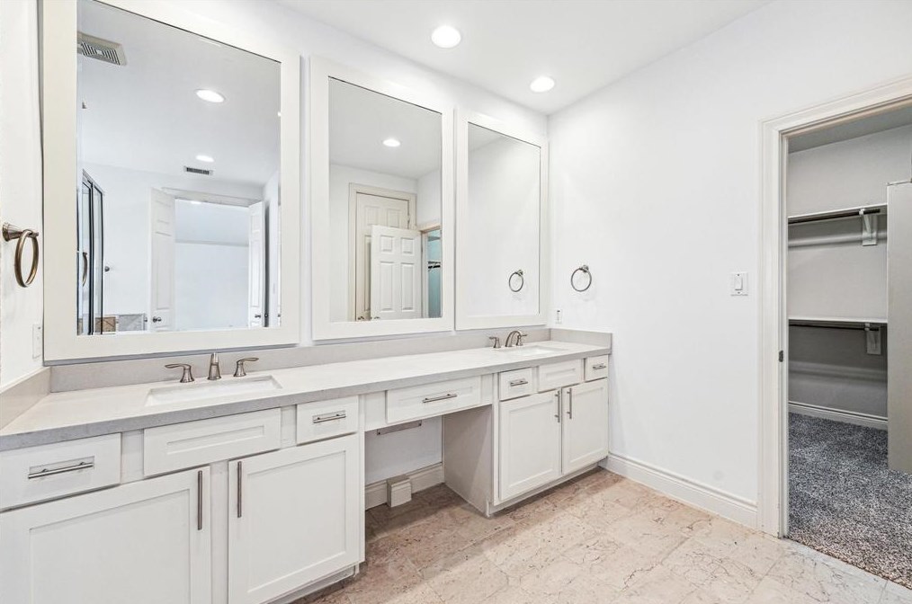 5966 Kansas, Houston TX 77007-1111 exterior