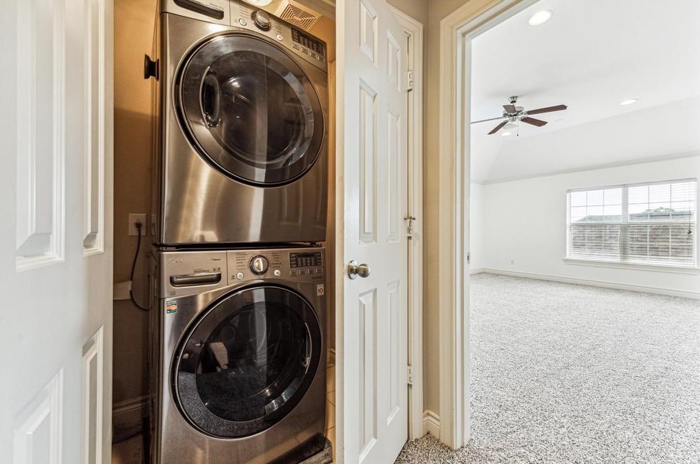 5966 Kansas, Houston TX 77007-1111 exterior