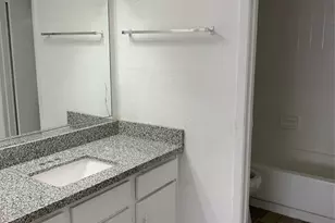 5625 Antoine Dr, Houston, TX 77091 - Photo 13