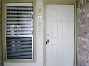 2022 Highland Hills Dr, Sugar Land TX  77478-4361 exterior