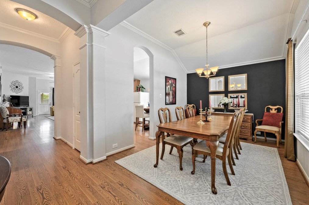 8631 Henrico Ln, Richmond TX  77469-4877 exterior