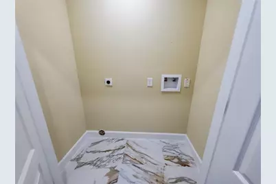 1306 N 9th Street, Conroe, TX 77301 - Photo 13