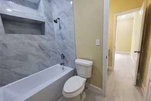 1306 N 9th St, Conroe, TX 77301 - Photo 39