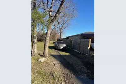 1310 Bayou Street, Houston, TX 77020 - Photo 3