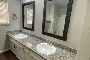 2819 Colony Dr, Sugar Land, TX 77479 - Photo 9