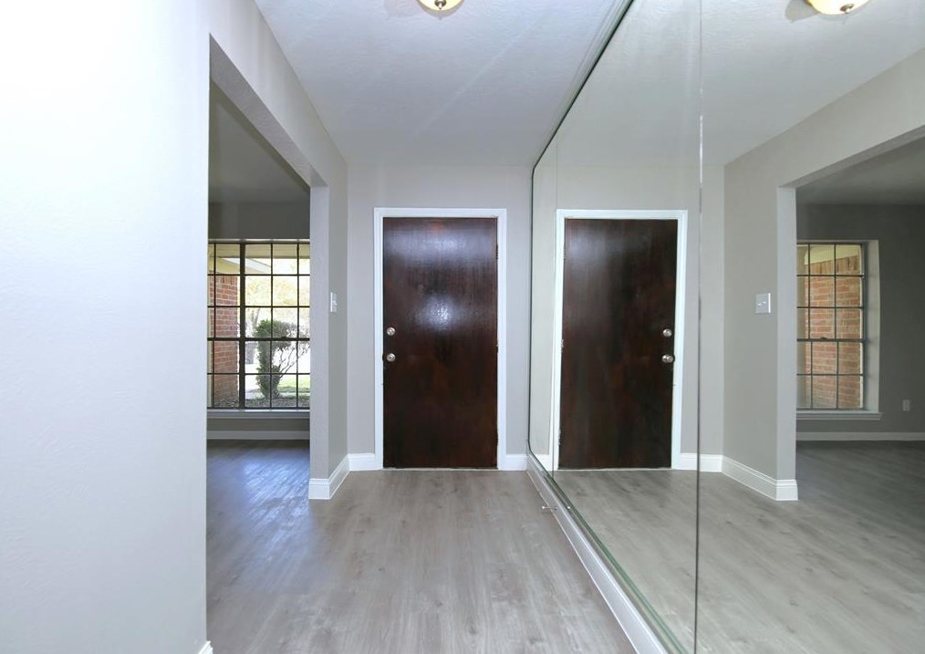 3403 Pine Ridge Ln, Houston TX  77088-5634 exterior