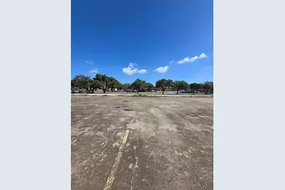 8200 Broadway Street, Houston, TX 77061 - Photo 9