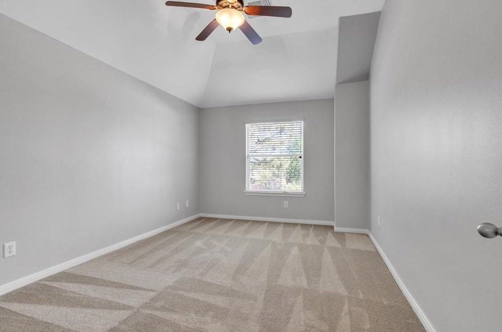 2525 Dry Bank Ln, Pearland TX  77584-2516 exterior