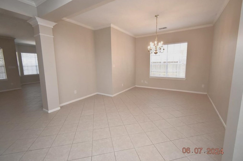 1626 Diamond Brook Dr, Houston TX  77062-2097 exterior