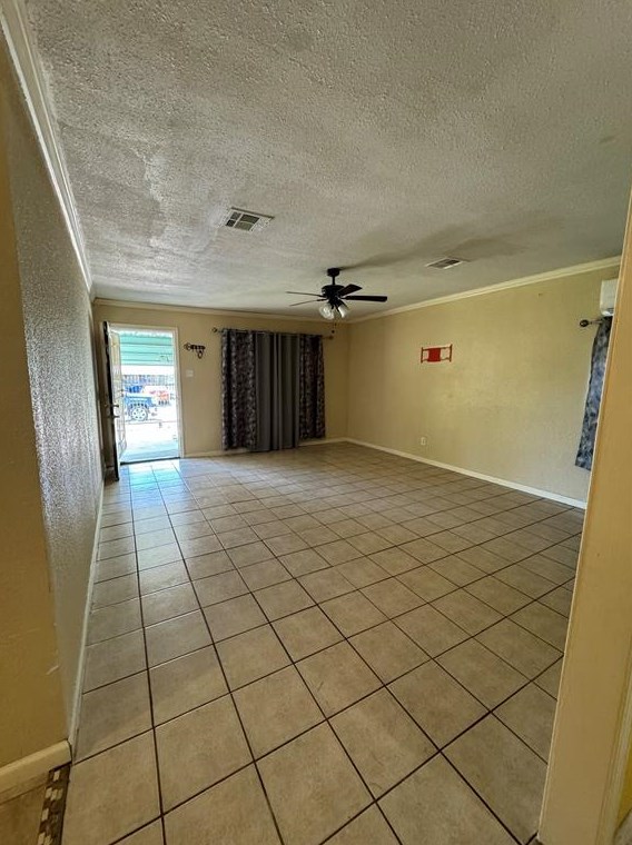 10121 Fairfax St, Houston TX  77029-2728 exterior