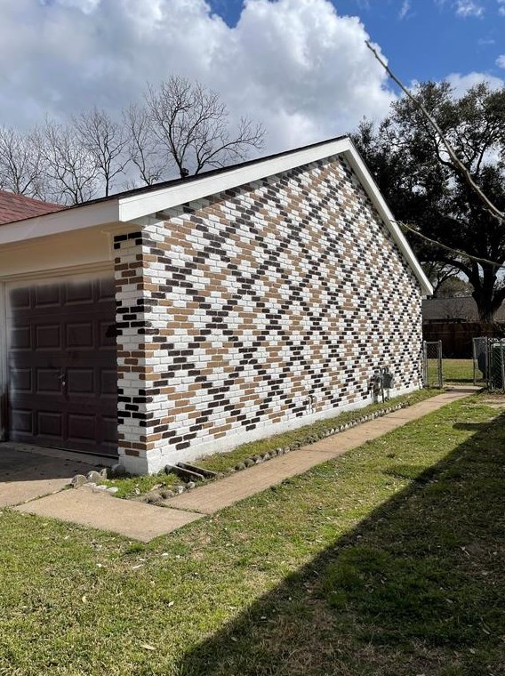 4707 Knottynold Ln, Houston TX  77053-1105 exterior