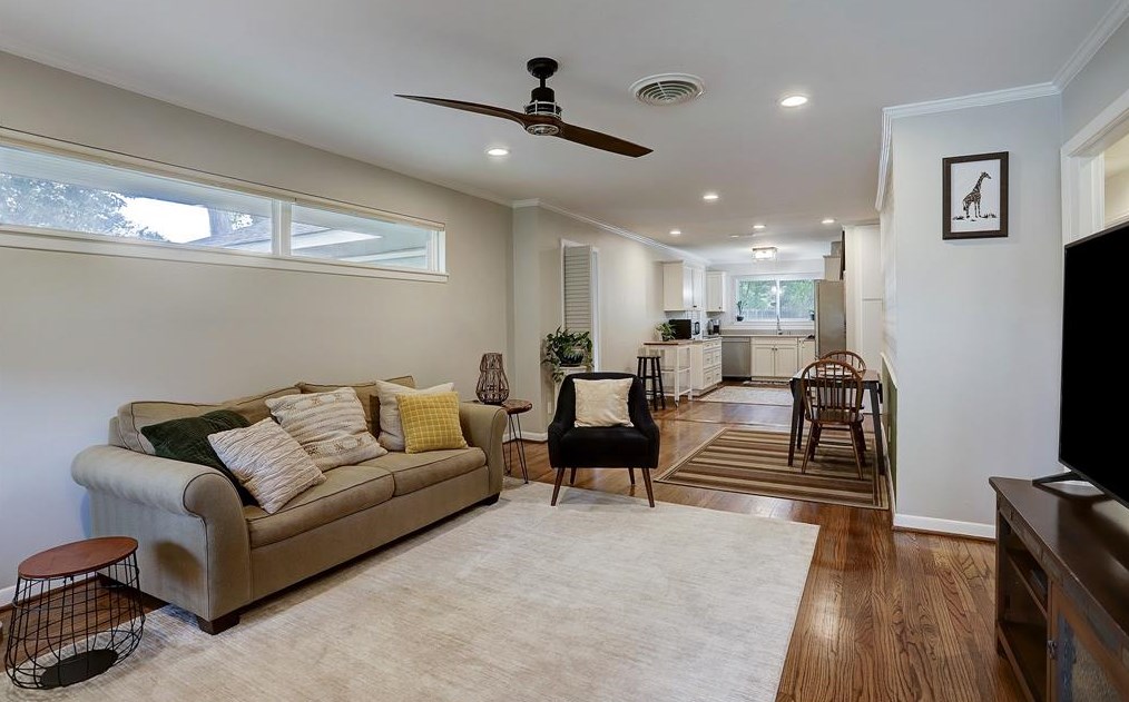 6230 Grape St, Houston TX  77074-7422 exterior