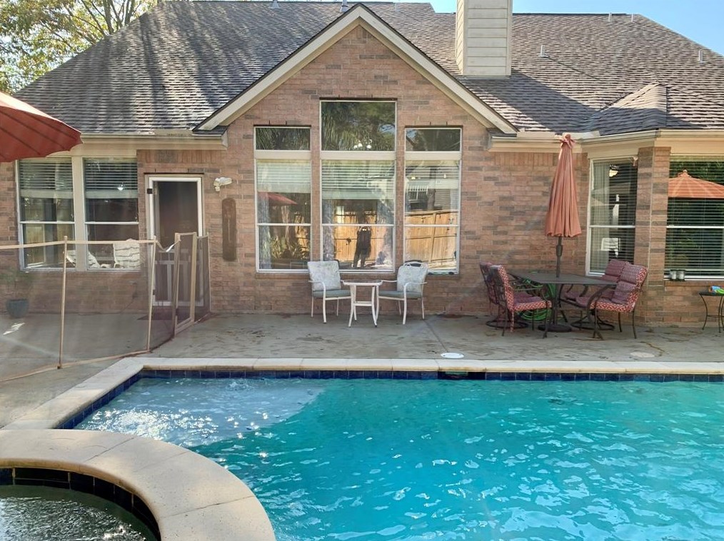 9510 Laurel Crk, Houston TX  77040 exterior
