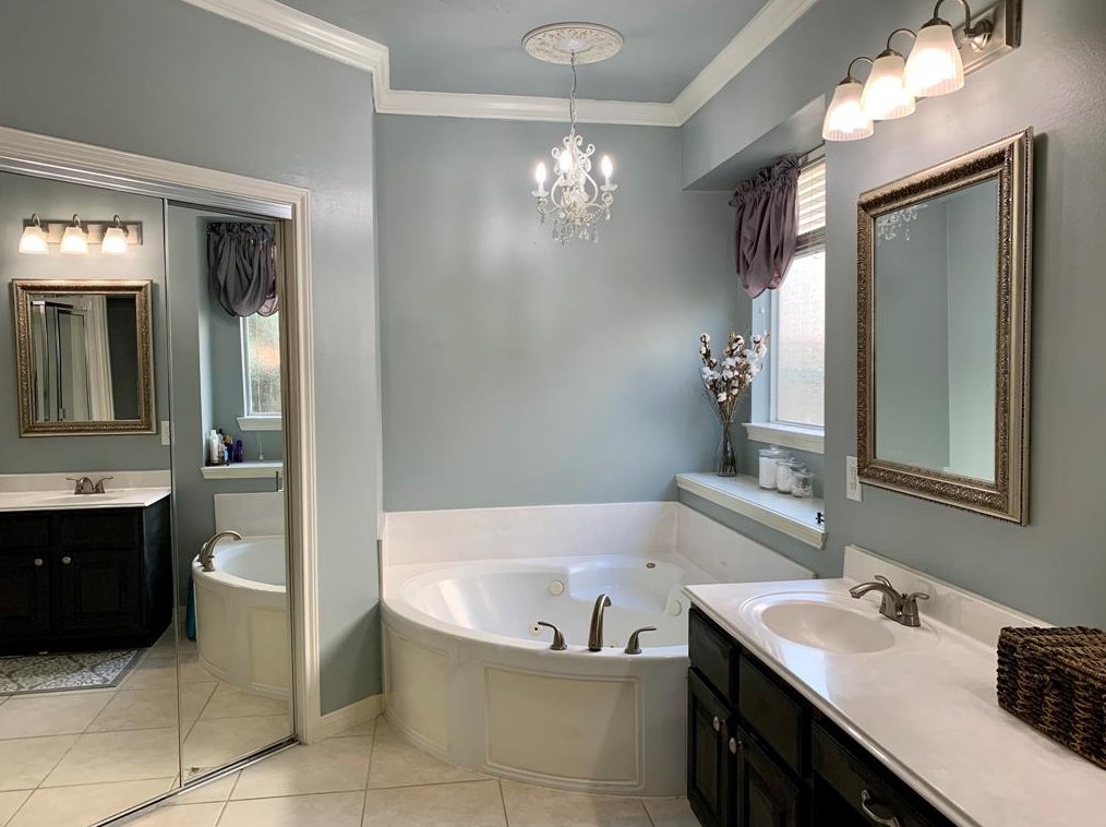 9510 Laurel Crk, Houston TX  77040 exterior