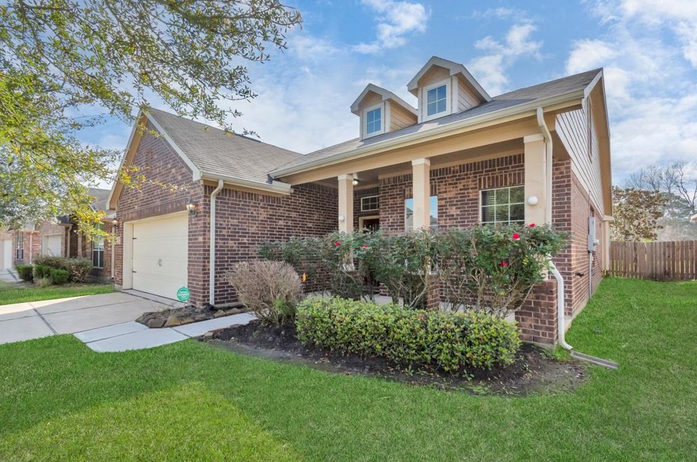 11922 Harristown Dr, Houston TX  77047-2554 exterior