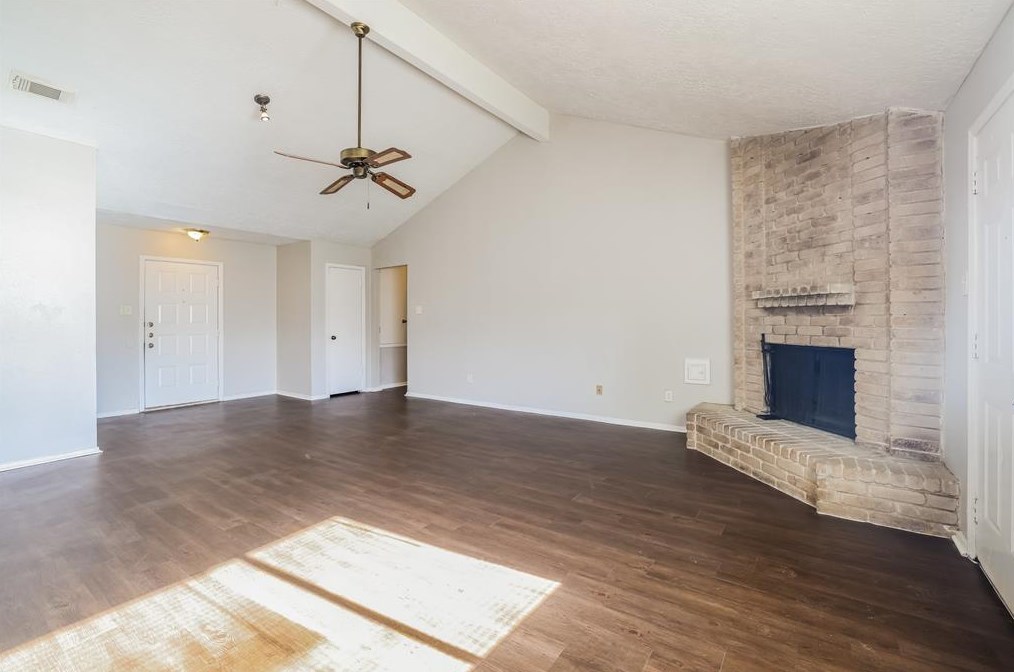 2750 Sicklepod Dr, Houston TX  77084-4327 exterior