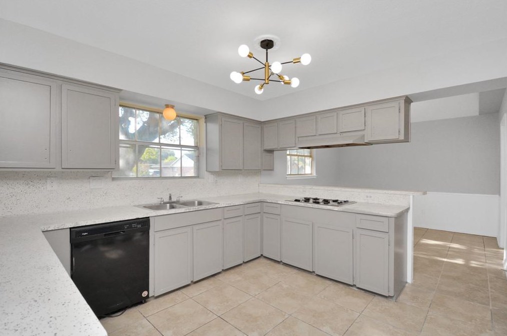 10519 Sagemeadow Ln, Houston TX  77089-3805 exterior