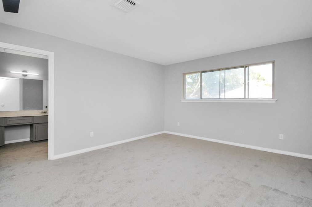 10519 Sagemeadow Ln, Houston TX  77089-3805 exterior