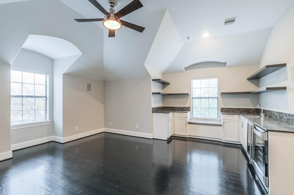 1511 Alexander St, Houston TX 77007-1422 exterior