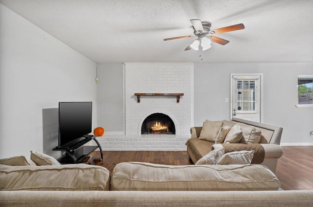13931 Stoneshire St, Houston TX  77037-1742 exterior
