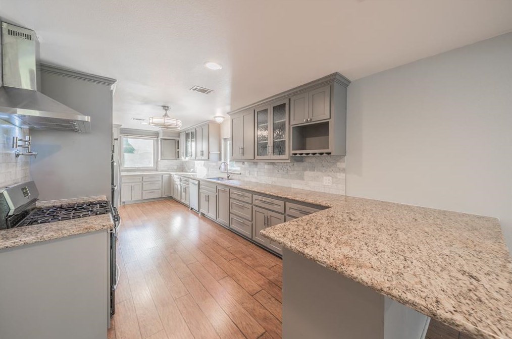 14134 Cypress Frst Dr, Houston TX  77070-3007 exterior