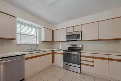 10419 Twin Circles Drive, Montgomery, TX 77356 - Photo 13