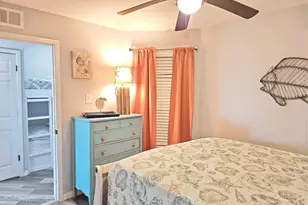 9520 Seawall Blvd, Galveston, TX 77554 - Photo 7